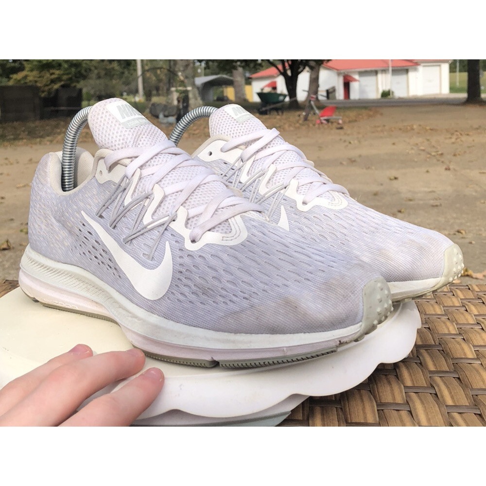 Vintage 2010s Nike Winflo 5 Running Shoes Gorpcore Workwear White Size 9